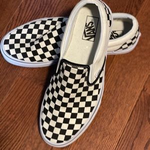 VANS- never worn - unisex slip ons size 10.5